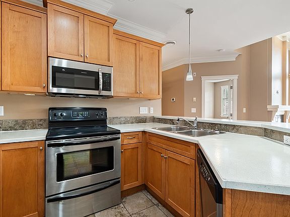 4th image of 45595 Tamihi Way #405A