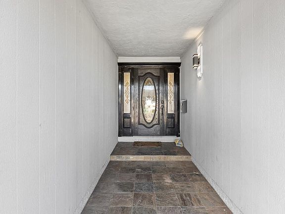 4th image of 1771 Thelborn Way