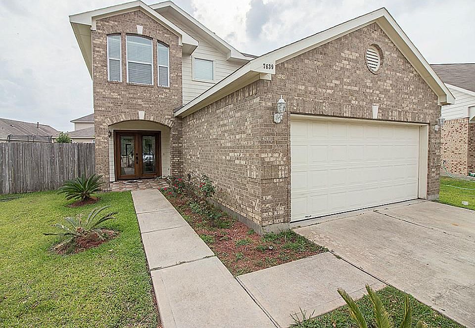 1st image of 7639 Legacy Pines Dr