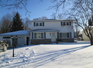 36 Charlene Dr, Gates, NY 14606