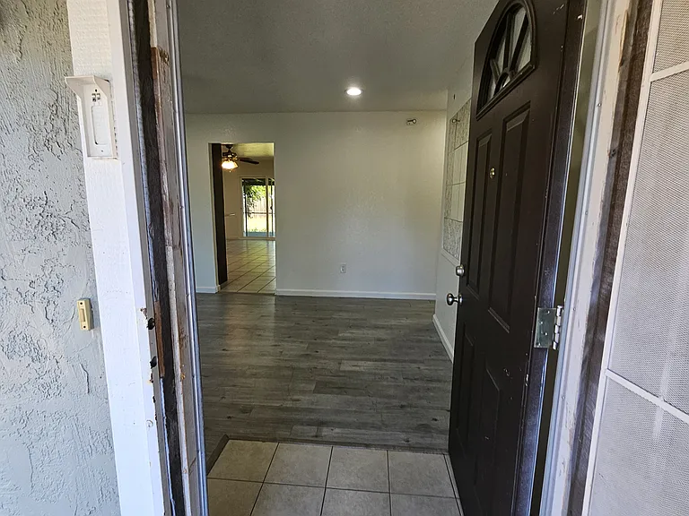 924 San Miguel Pl — Photo 5