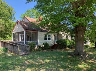 122 Dupont Dr, Greenville, SC 29607