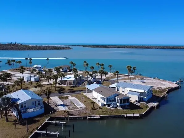 7500 Park Pointe Dr Lot 45, Englewood, FL 34224