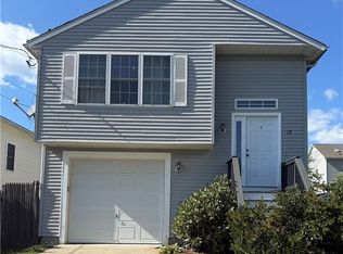 19 Marques St, Cumberland, RI 02864