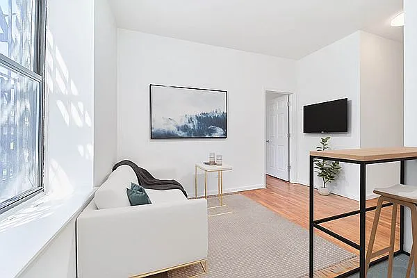 Rented by Living New York | media 15