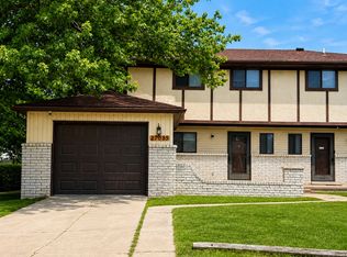 27085 Campau Ln, Harrison Township, MI 48045