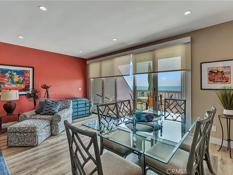 714 Cliff Dr — Photo 15