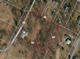 17 Oak Concourse, Central Valley, NY 10917