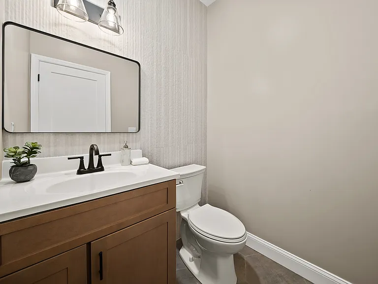 432 Jefferson St #1 — Photo 20