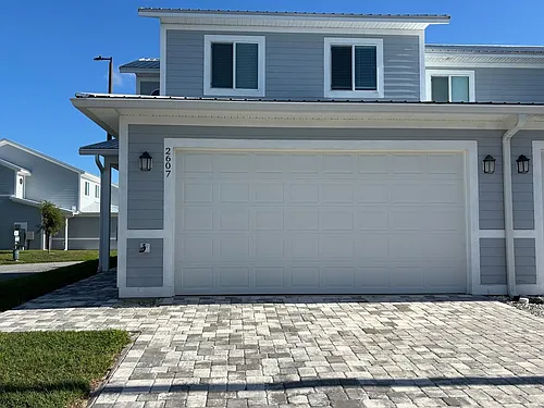 2607 Tanoak Ter Photo 1