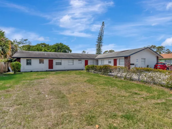 125 W 17th Street #1, Riviera Beach, FL 33404