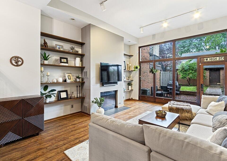 1st image of 118 Price Ave