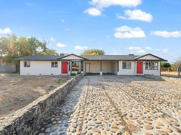 7225 Road 256, Terra Bella, CA 93270
