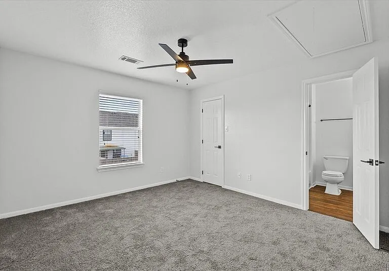 2114 Saint Lucia Calle — Photo 11
