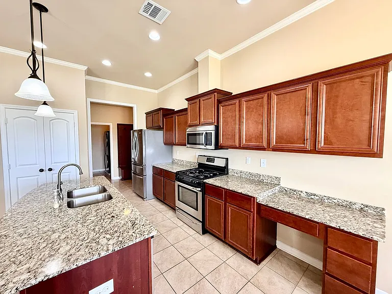 39122 Bayou View Ave — Photo 12