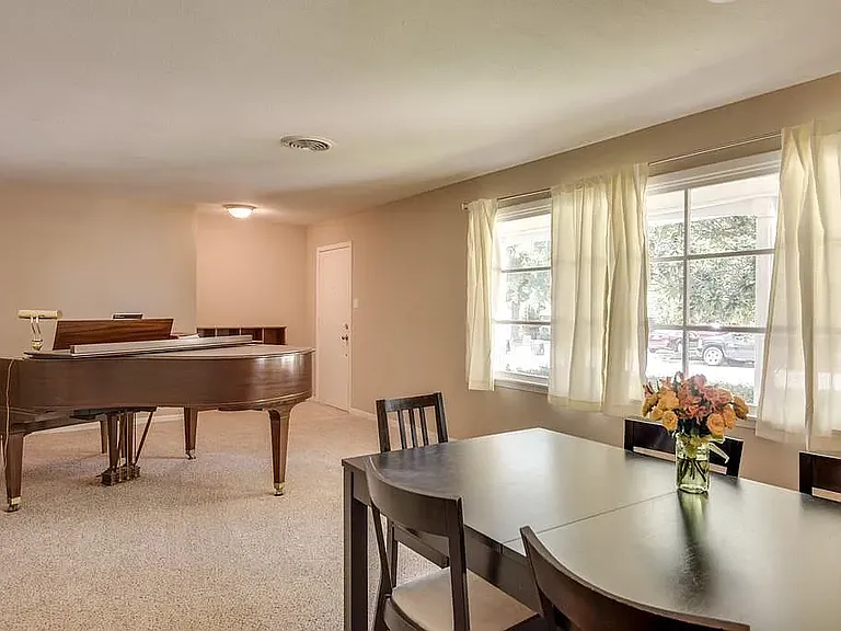 6005 Wiser Ave — Photo 6
