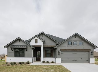 3592 Chantilly Path, Bryan, TX 77808