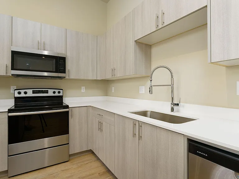 517 E Calle Arizona — Photo 16