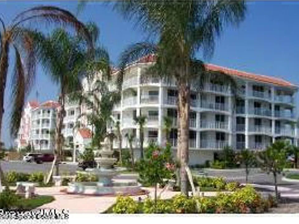 8914 Puerto Del Rio Dr #504
