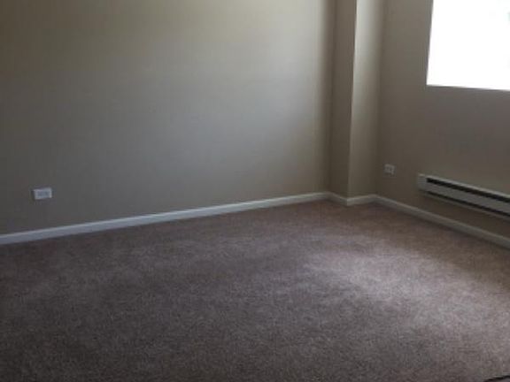 2nd image of 14608 S Paul Revere Ln
