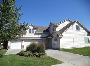 1074 S New Summer Ave, Kuna, ID 83634