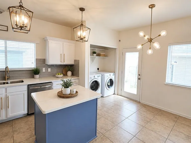 11738 Jelicoe Dr — Photo 5