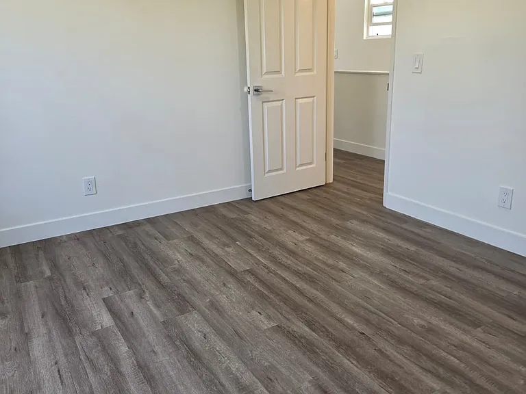 1812 W Balboa Blvd #B — Photo 13