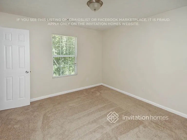 1507 Locomotive Dr NE — Photo 12