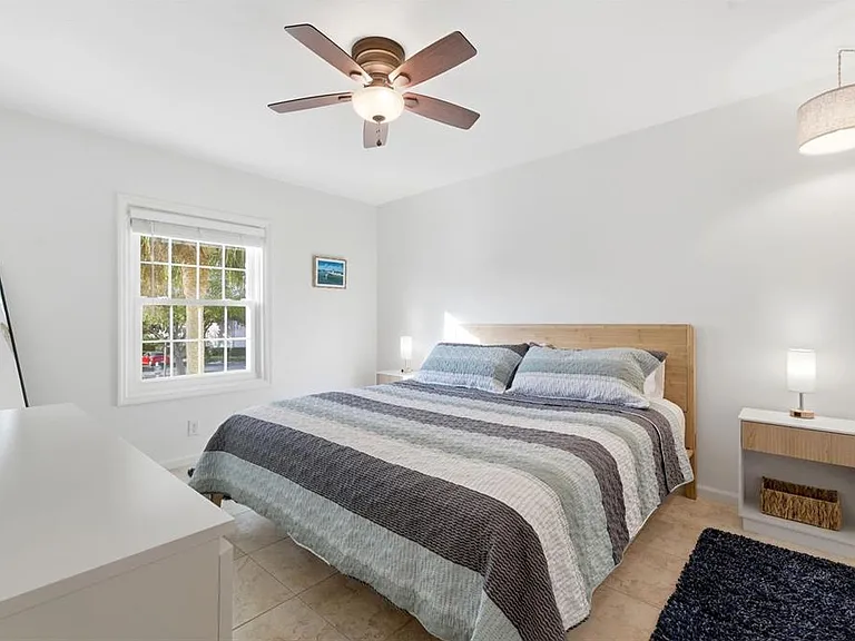 5174 Beach Dr SE #D — Photo 19