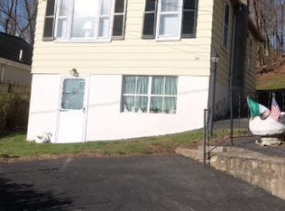 30 Sharon Rd, Patterson, NY 12563