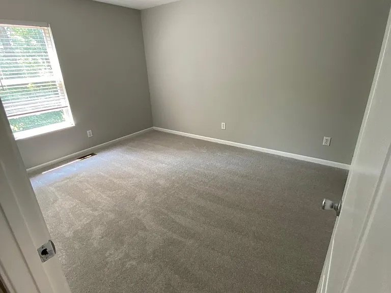 8601 Sunmont Dr — Photo 11