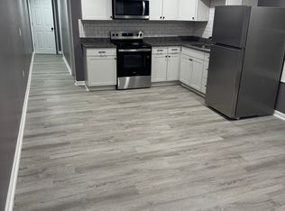 6370 University Pkwy APT B, Winston Salem, NC 27105