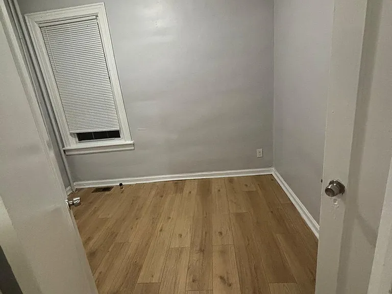 11 Dwight St #1 — Photo 4