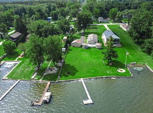 6877 S State Road 10, Knox, IN 46534