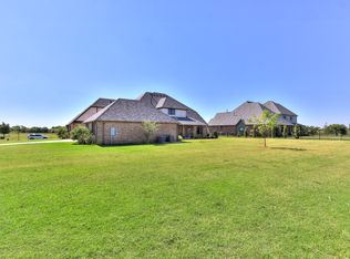 4393 Blackthorn Dr, Edmond, OK 73012