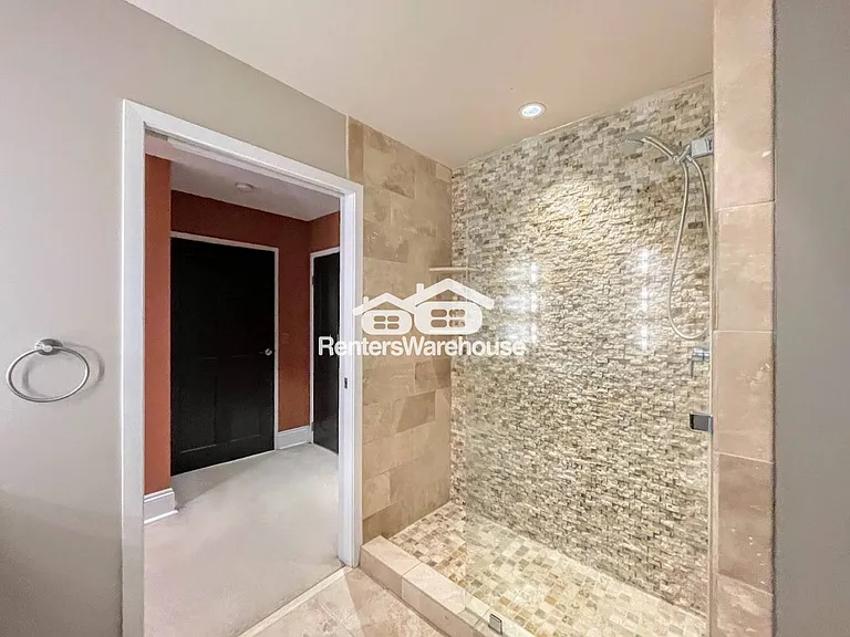 219 Granby St #20 — Photo 18