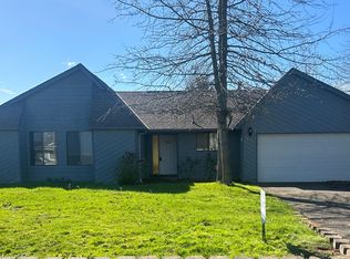 3617 Silverstone Dr NE, Salem, OR 97305