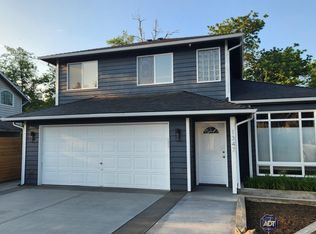 1347 S 251st St, Seattle, WA 98198