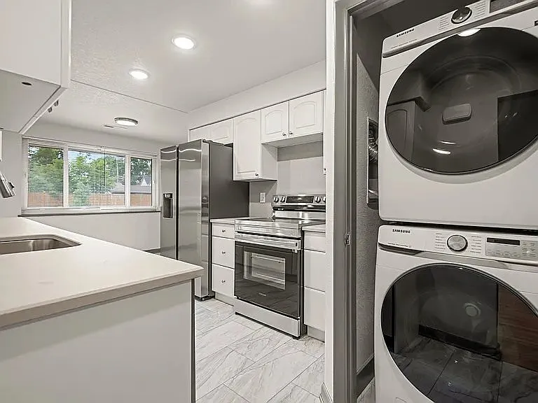4401 N Quitman St #A — Photo 2