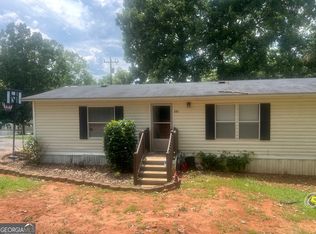 161 Shawnee Ln, Locust Grove, GA 30248