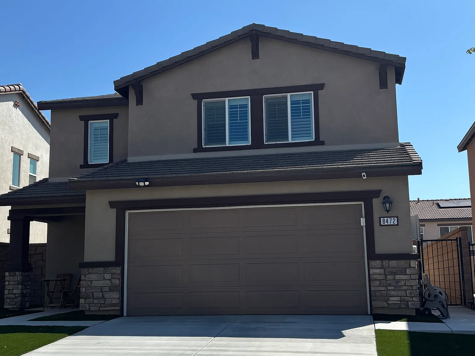 4 bed, 1893 sqft, $3,650 — Photo 1