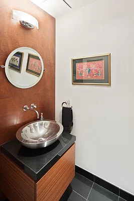 Rented by Leslie J. Garfield | media 27