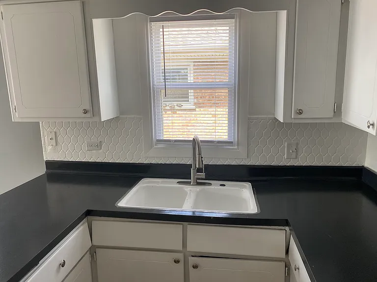 74 Yates Ave #2 — Photo 7