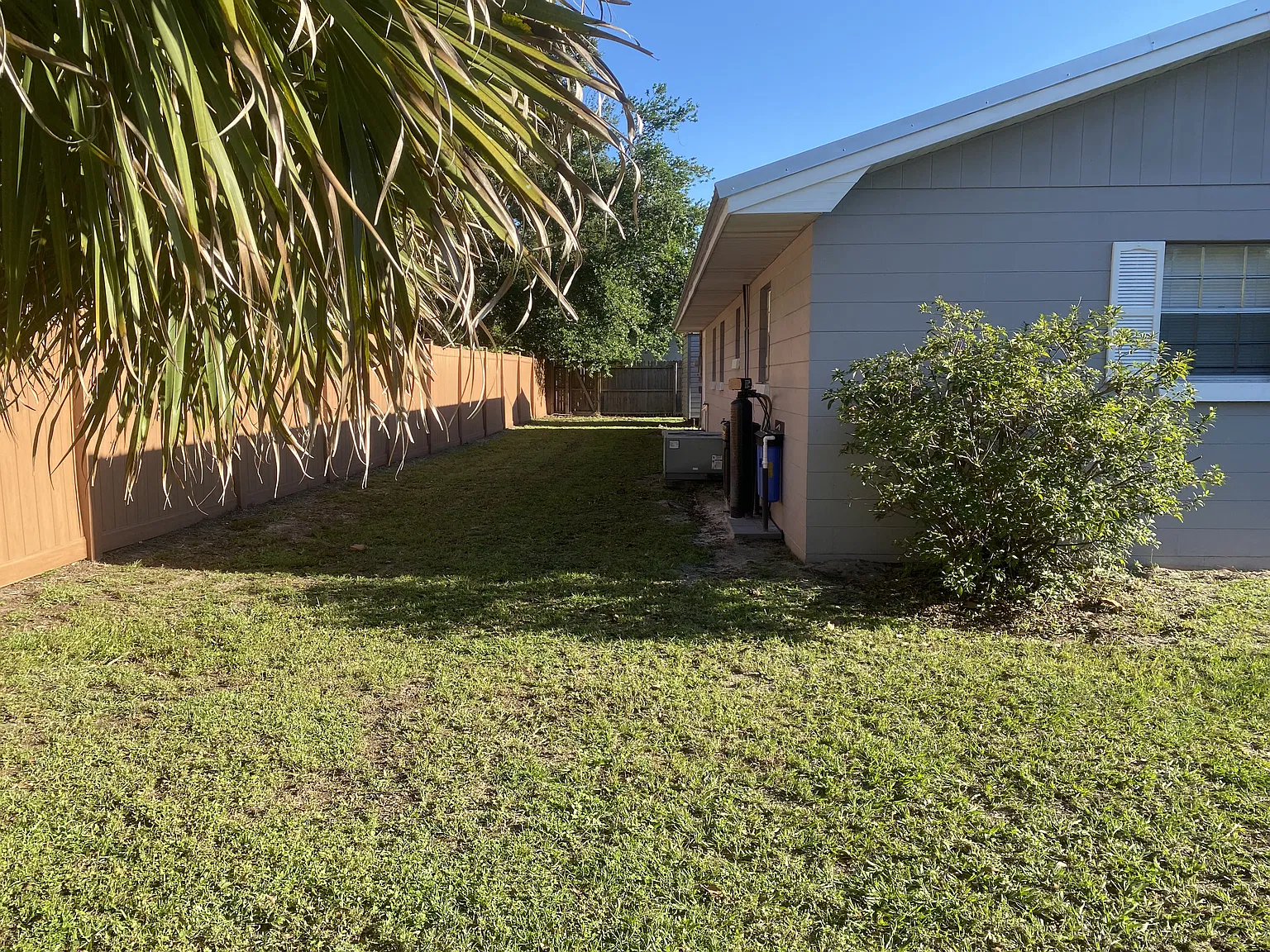 2 bed, 1000 sqft, $1,500 — Photo 3