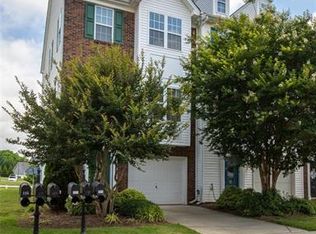 125 Rock Ridge Ln, Mount Holly, NC 28120