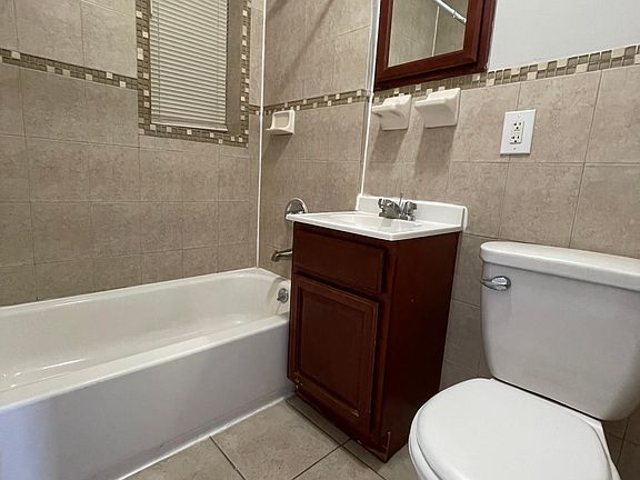 5th image of 3149 John F Kennedy Blvd #1R