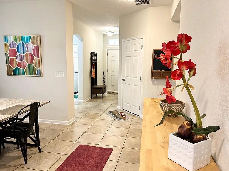 411 Citrus Ridge Dr — Photo 9
