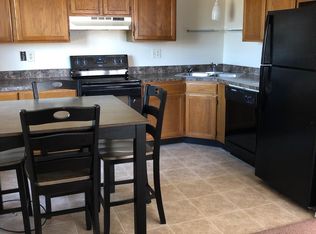 2514 Stagg Hill Rd APT 10, Manhattan, KS 66502