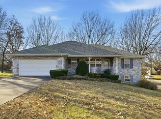 2208 William H Dr, Neosho, MO 64850