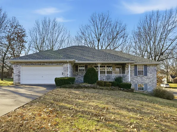 2208 William H Drive, Neosho, MO 64850